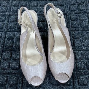 EUC, Stuart Weitzman Sling-back Shoes, Size 6.5M